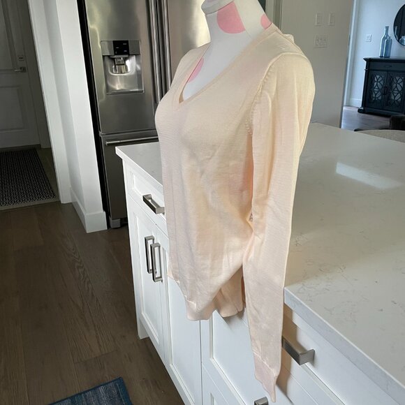 Amazon Essentials Casual Lg Slv V Neck Lightweight Knit Sweater Ecru Sz M NWT - Picture 3 of 13